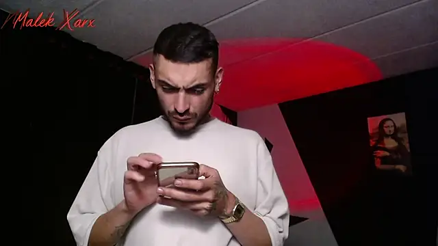 Snapshot of malek_xarx_ chatting on October 2025 02:04:02 AM malek xarx online show from October 2025 02:04:02 AM