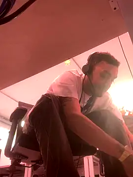 Snapshot of malek_xarx_ chatting on November 2025 03:25:02 PM malek xarx online show from November 2025 03:25:02 PM