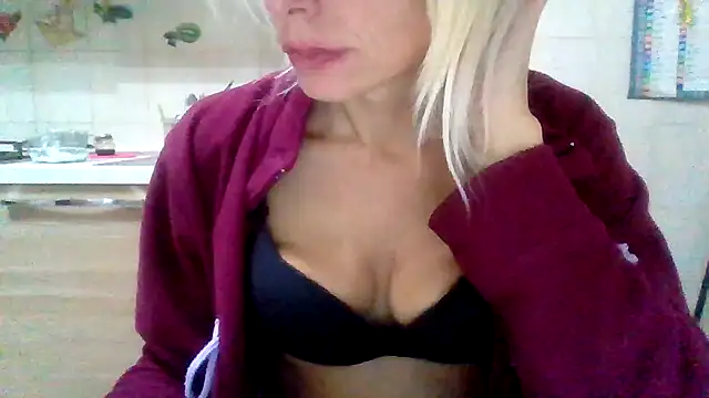 Kelly80 online show from November 2025 04:11:02 AM