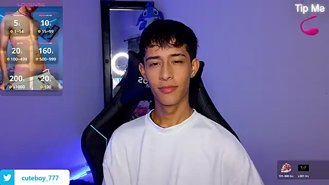 Danny cute 05 online show from October 2025 06:03:02 AM