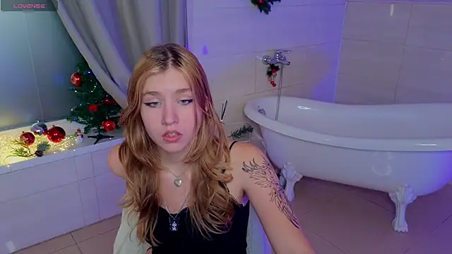 Iris Rain online show from November 2025 10:19:01 AM