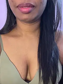 Snapshot of tamil_Aarathi chatting on April 2026 05:22:02 PM tamil Aarathi online show from April 2026 05:22:02 PM