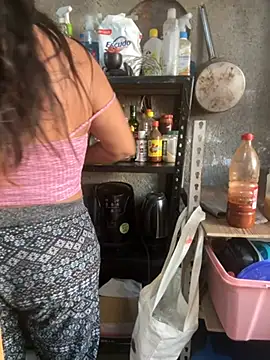 karysweetbeaury online show from February 2026 09:29:02 PM