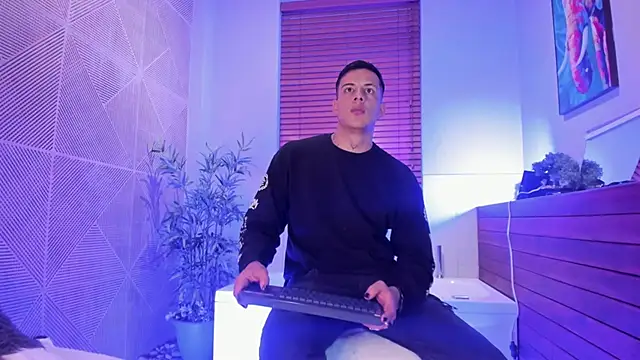 Dustin Sonne online show from December 2025 03:36:01 AM