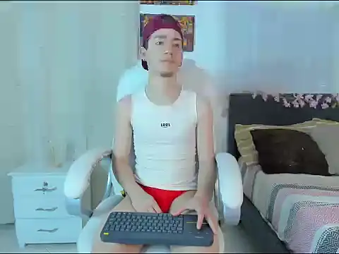 Snapshot of ThiagooJames chatting on November 2025 02:00:02 AM ThiagooJames online show from November 2025 02:00:02 AM