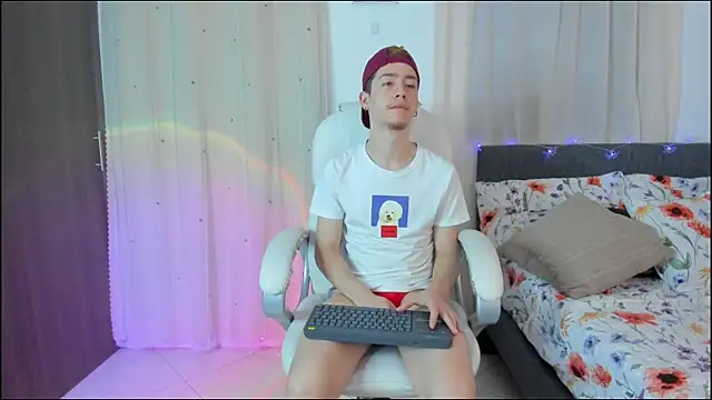 ThiagooJames online show from January 2026 01:22:02 AM