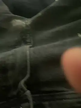 Snapshot of hue-g-rection chatting on February 2026 04:59:01 PM hue-g-rection online show from February 2026 04:59:01 PM