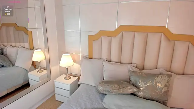 MaddieParker online show from October 2025 04:40:02 PM