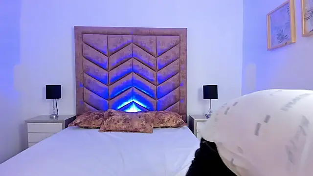 Snapshot of Lushian_ chatting on November 2025 03:30:02 PM Lushian online show from November 2025 03:30:02 PM