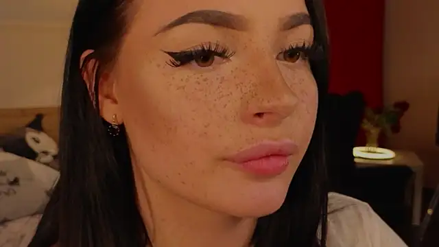 honey     bunny online show from April 2026 10:24:02 AM