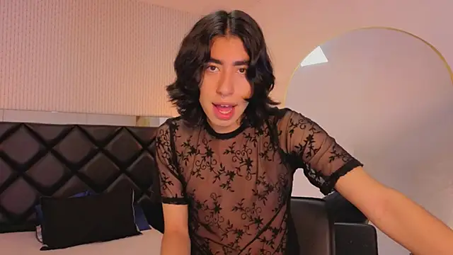 Snapshot of ryo_light chatting on November 2025 08:41:02 PM ryo light online show from November 2025 08:41:02 PM