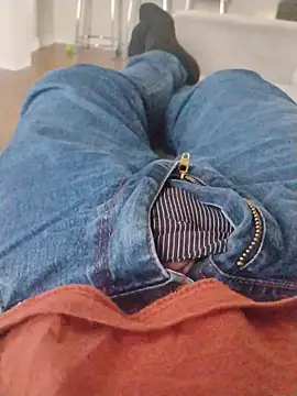 Snapshot of LeoMaduroSP chatting on November 2025 08:47:01 PM LeoMaduroSP online show from November 2025 08:47:01 PM