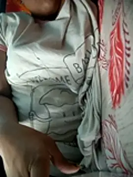 Snapshot of Arshii chatting on December 2025 09:56:02 PM Arshii online show from December 2025 09:56:02 PM