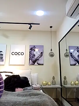 Samantha hotly online show from October 2025 10:44:01 AM