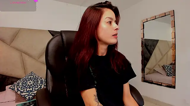 Snapshot of valerieMattson chatting on November 2025 05:56:01 PM valerieMattson online show from November 2025 05:56:01 PM