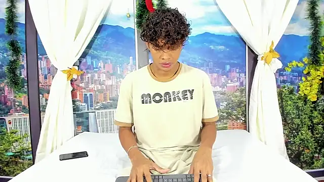 MilthonDelis online show from December 2025 03:12:02 AM