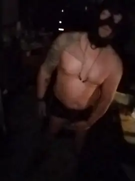 Snapshot of JoeyUhOh chatting on December 2025 10:42:01 AM JoeyUhOh online show from December 2025 10:42:01 AM