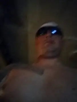 Snapshot of JoeyUhOh chatting on December 2025 09:16:02 AM JoeyUhOh online show from December 2025 09:16:02 AM