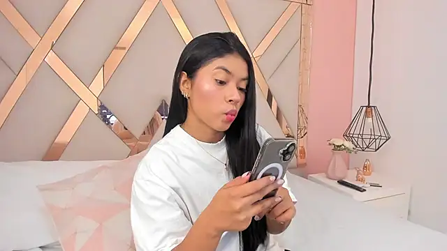 samantaa shy online show from October 2025 02:33:01 AM