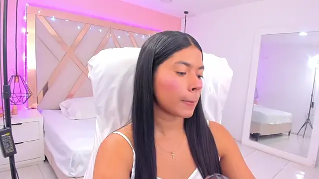 samantaa shy online show from February 2026 03:32:02 AM