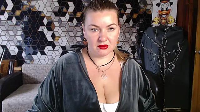 NikaSkylink online show from April 2026 06:30:01 AM