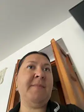 Liza Will online show from October 2025 09:04:02 AM