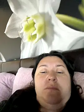 Liza Will online show from November 2025 06:36:01 AM