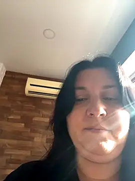 Liza Will online show from November 2025 07:36:02 AM