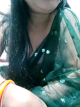 Snapshot of Cuty_siya_143 chatting on November 2025 03:08:02 PM Cuty siya 143 online show from November 2025 03:08:02 PM