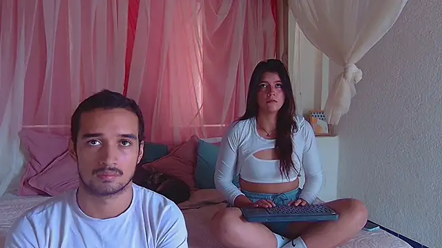 Laila asher online show from September 2025 07:02:02 PM