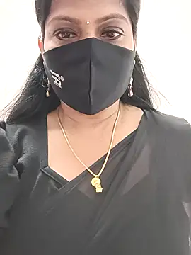 Snapshot of shivani27 chatting on October 2025 06:27:01 PM shivani27 online show from October 2025 06:27:01 PM