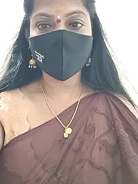 Snapshot of shivani27 chatting on November 2025 05:56:02 PM shivani27 online show from November 2025 05:56:02 PM