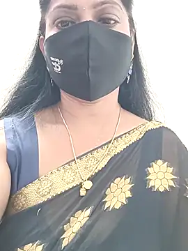 Snapshot of shivani27 chatting on November 2025 04:07:02 PM shivani27 online show from November 2025 04:07:02 PM