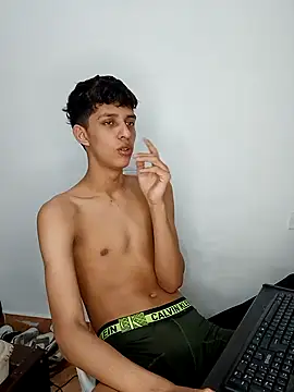 Allnei online show from October 2025 10:54:02 PM