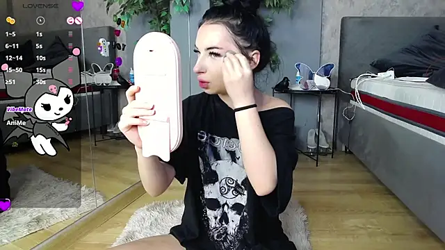 ScarlettJakobs online show from October 2025 06:17:01 AM