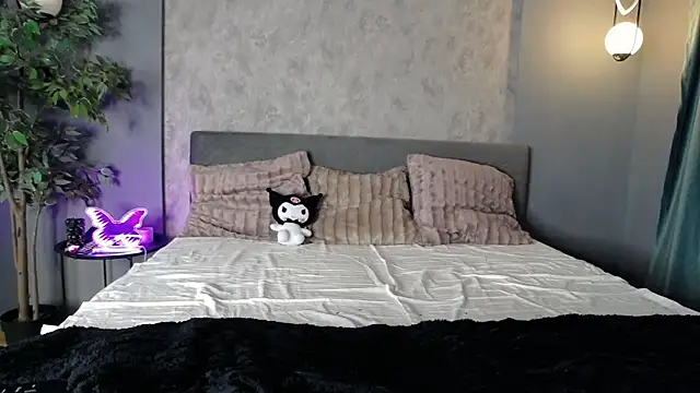 ScarlettJakobs online show from April 2026 05:47:02 AM