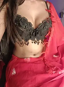 Snapshot of queen_girl_ chatting on October 2025 05:43:02 PM queen girl online show from October 2025 05:43:02 PM