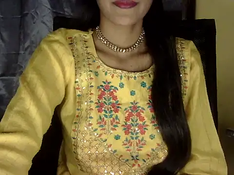 zara Khan0 online show from November 2025 01:44:02 PM
