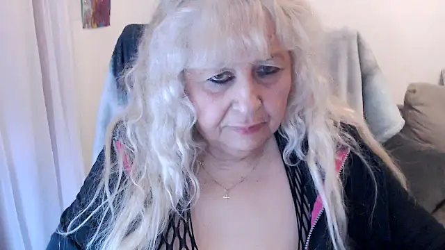 Snapshot of SusiLifeXXX chatting on November 2025 08:33:02 PM SusiLifeXXX online show from November 2025 08:33:02 PM