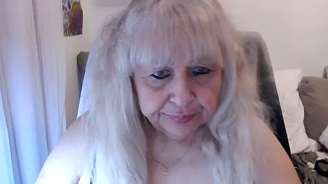 Snapshot of SusiLifeXXX chatting on November 2025 08:31:01 PM SusiLifeXXX online show from November 2025 08:31:01 PM