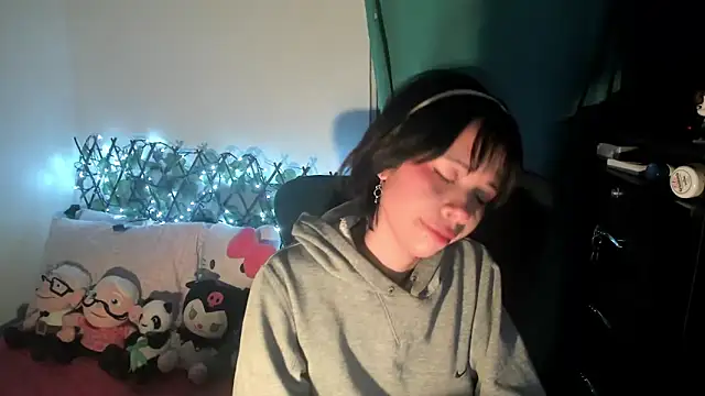 dolliette24 online show from September 2025 02:15:02 AM