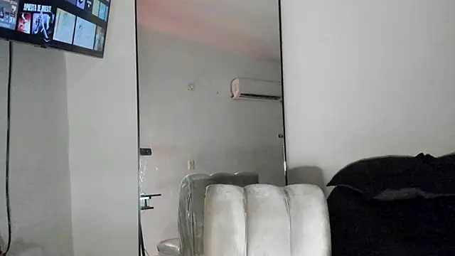 ThiagoLugo online show from September 2025 04:10:02 PM