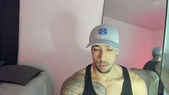 ThiagoLugo online show from October 2025 05:29:02 AM