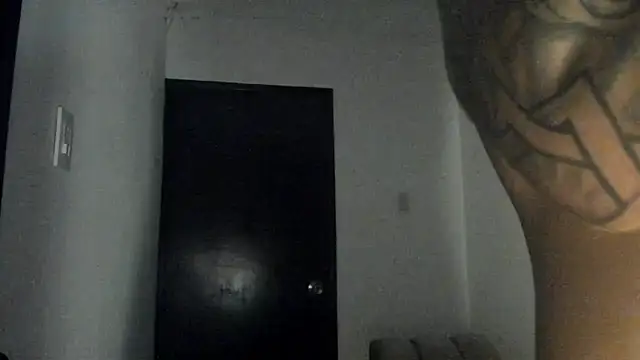 Snapshot of ThiagoLugo chatting on May 2026 04:07:02 AM ThiagoLugo online show from May 2026 04:07:02 AM