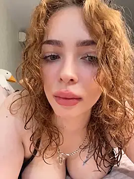 Snapshot of Hannah_xBaby chatting on April 2026 11:19:02 AM Hannah xBaby online show from April 2026 11:19:02 AM