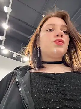 lucy-joy online show from February 2026 11:28:02 AM