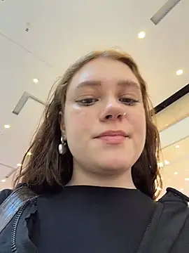 lucy-joy online show from July 2026 09:59:02 AM