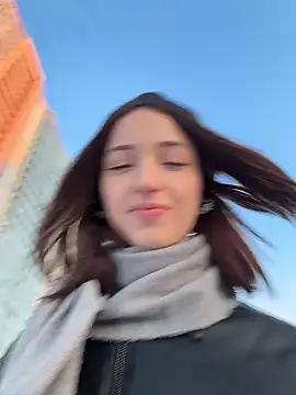 DollyTall online show from January 2026 07:12:02 AM