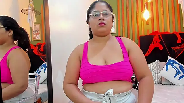 Laura Sex19 online show from October 2025 12:07:02 PM