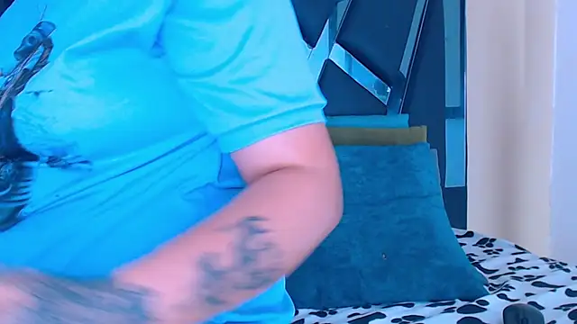 Snapshot of karla_sexy21 chatting on November 2025 03:53:02 AM karla sexy21 online show from November 2025 03:53:02 AM